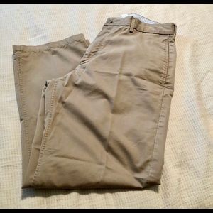 Gap Khakis Original Classic Authentic Pant
